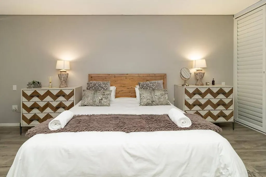 Apartment Ct Smart Stay For Professionals Cape Town