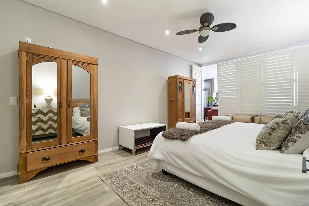 Ct Smart Stay For Professionals Cape Town 0*,