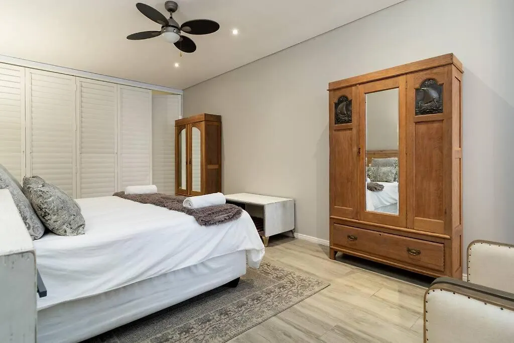 Ct Smart Stay For Professionals Cape Town South Africa